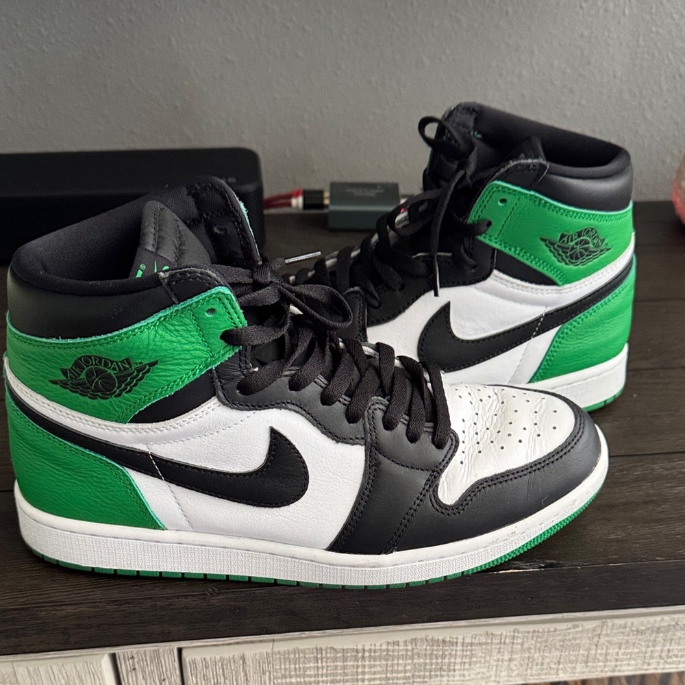 Jordan Green and Black Sneakers